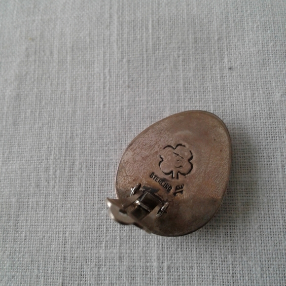 Vintage Navajo Turquoise Clip Earrings Native American - Picture 7 of 9